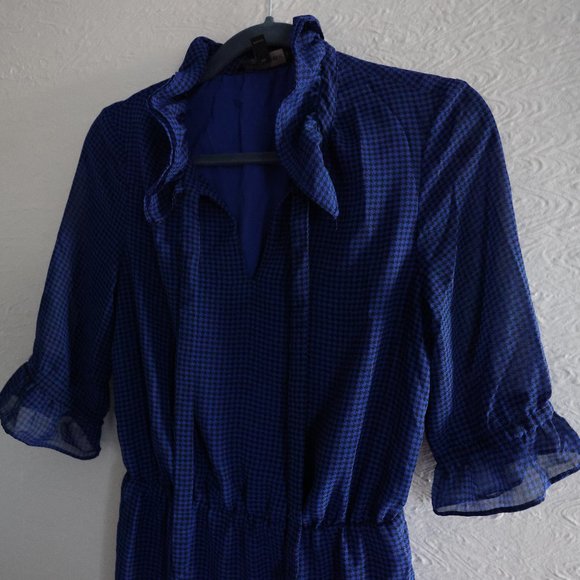 Banana Republic Houndstooth Black & Blue Neck Tie Top - Size XS - Picture 1 of 11